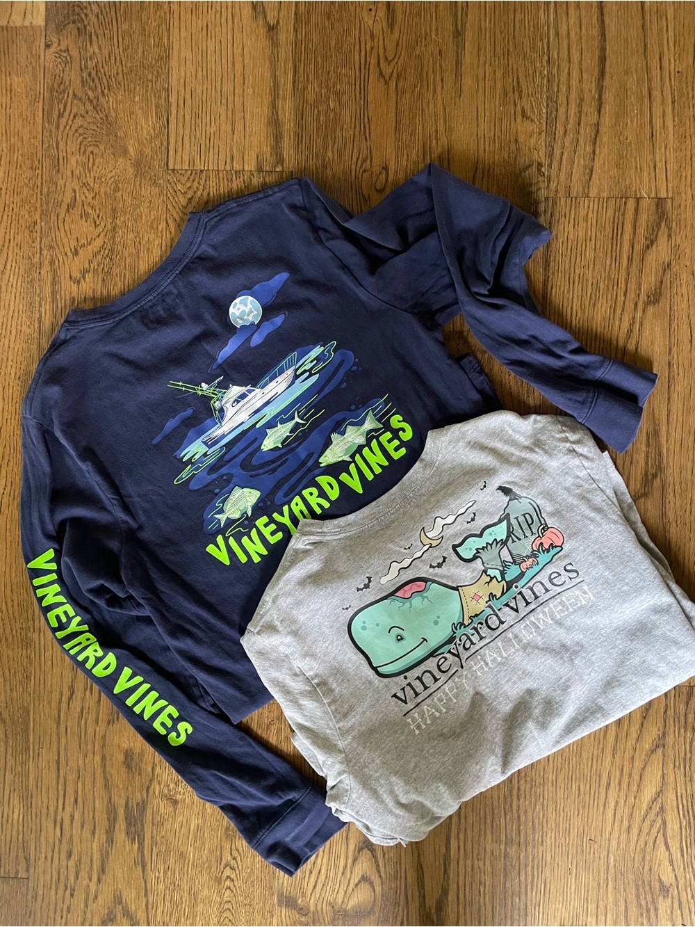 Vineyard Vines Kids' Long-Sleeve Navy & Gray Spooky Season Tee Bundle - Size L